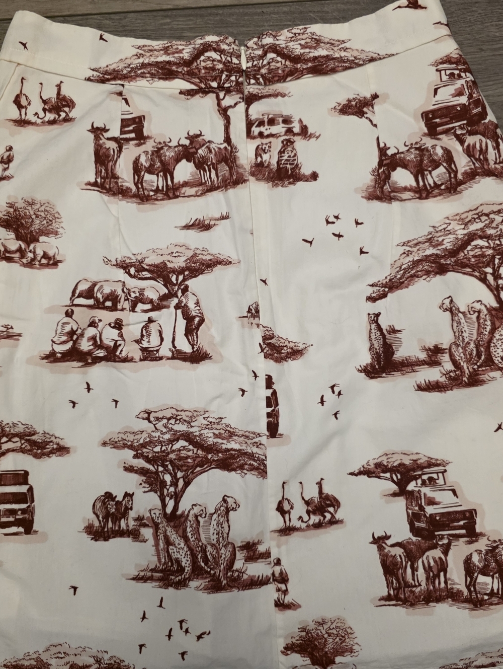 CARVEN Safari-Skirt Size 38 FR/US 6 Reimagine the Classic French Toile de Jouy - Picture 13 of 13